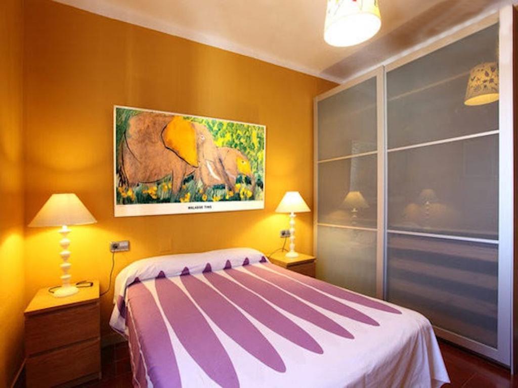 Beach Apartment Santissima Canet De Mar Bagian luar foto